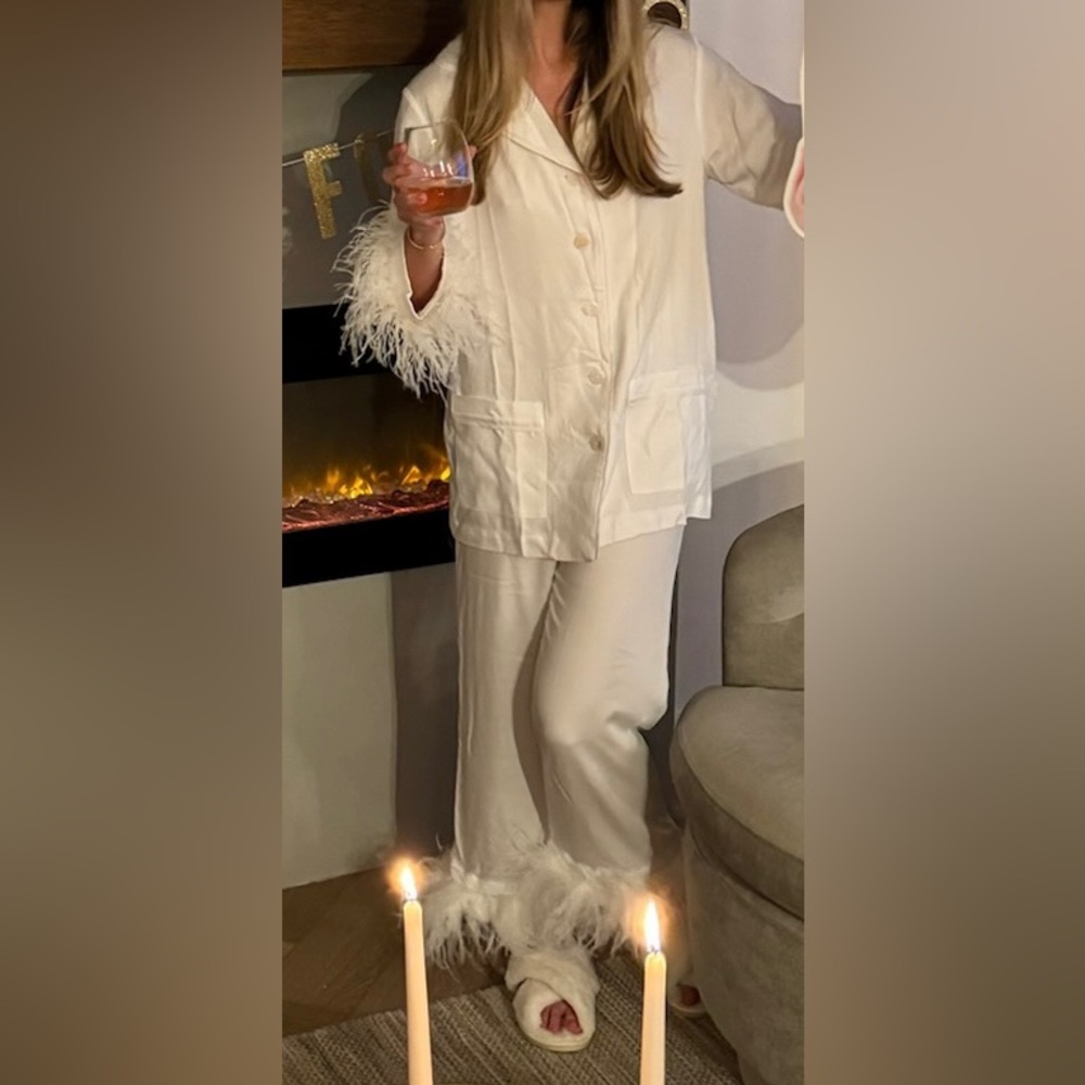 Sleeper Pajama Set with Double Feathers in White